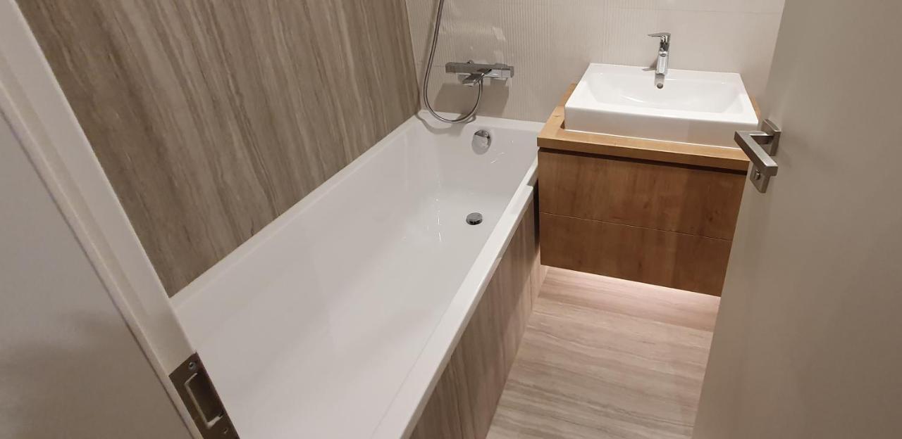 Napfeny Resort Exclusive 巴拉通雷勒 外观 照片